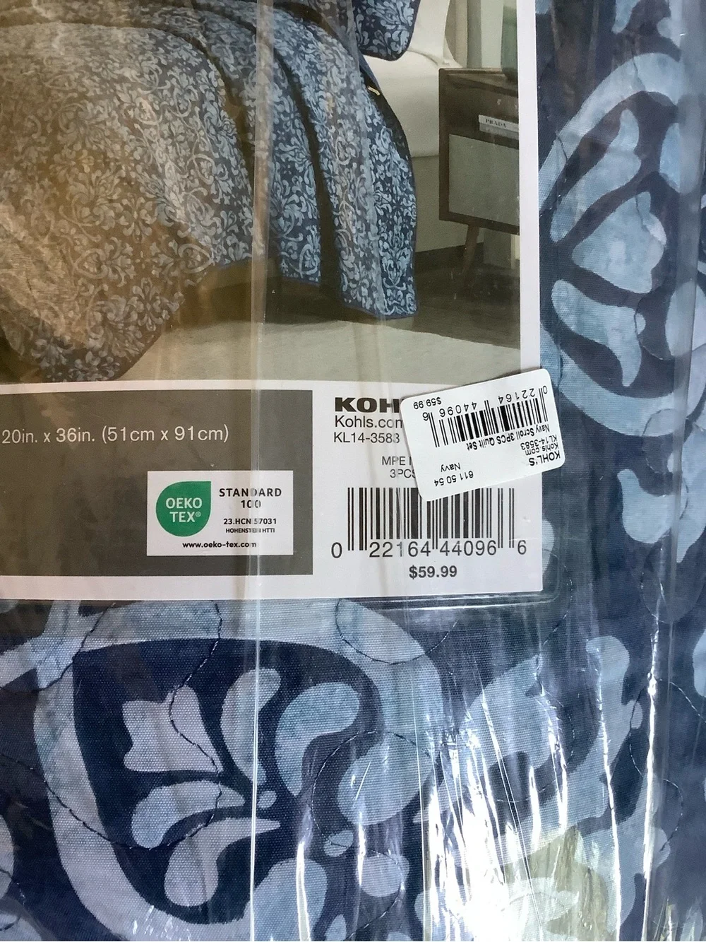 New in the bag California King Quilt Set Blue with Floral print Madison  Park